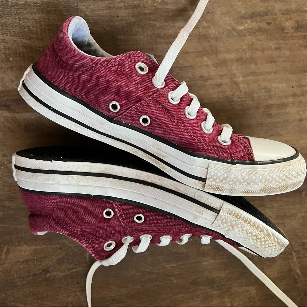Converse Chuck Taylor All Star Low Tops, Burgundy, Women’s Size 7 - Picture 7 of 8